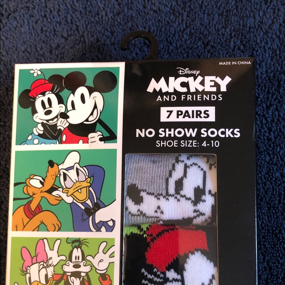 Disney Mickey & Friends No-Show Socks - Black, White, Red, Green - Picture 2 of 3
